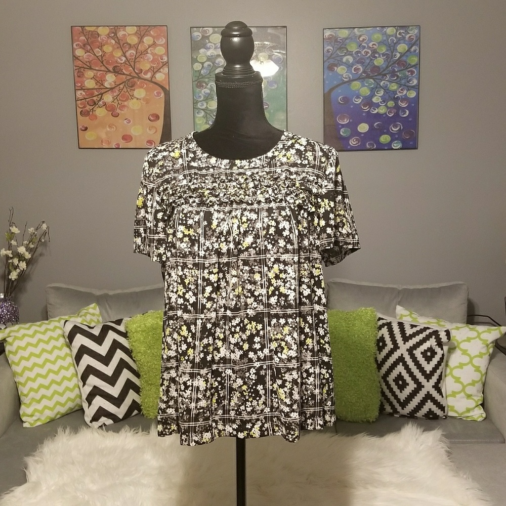 Flowered patterned Blouse